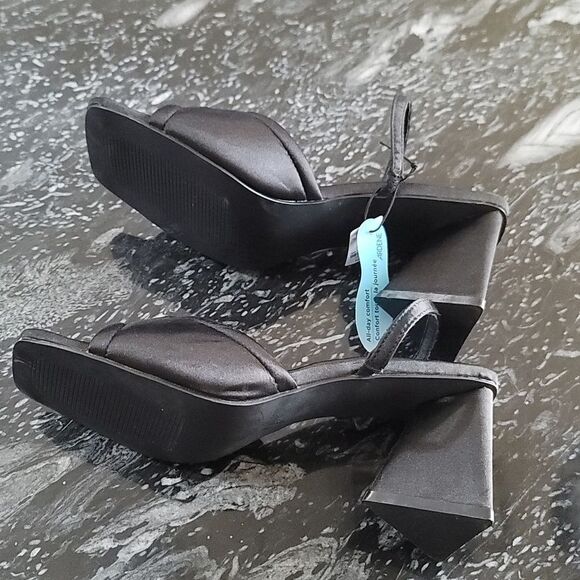 BRAND NEW ARDENE COMFORT FOAM BLOCK HEEL SANDAL - Picture 10 of 14